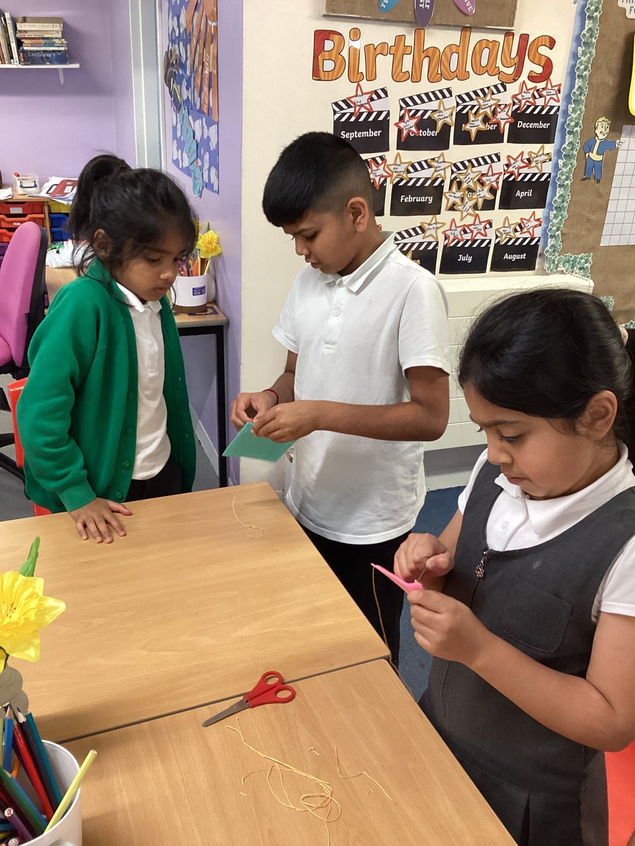 DGFSchool's tweet image. Year 4 enjoyed developing their sewing skills in DT today #sewexciting #creativecurriculum