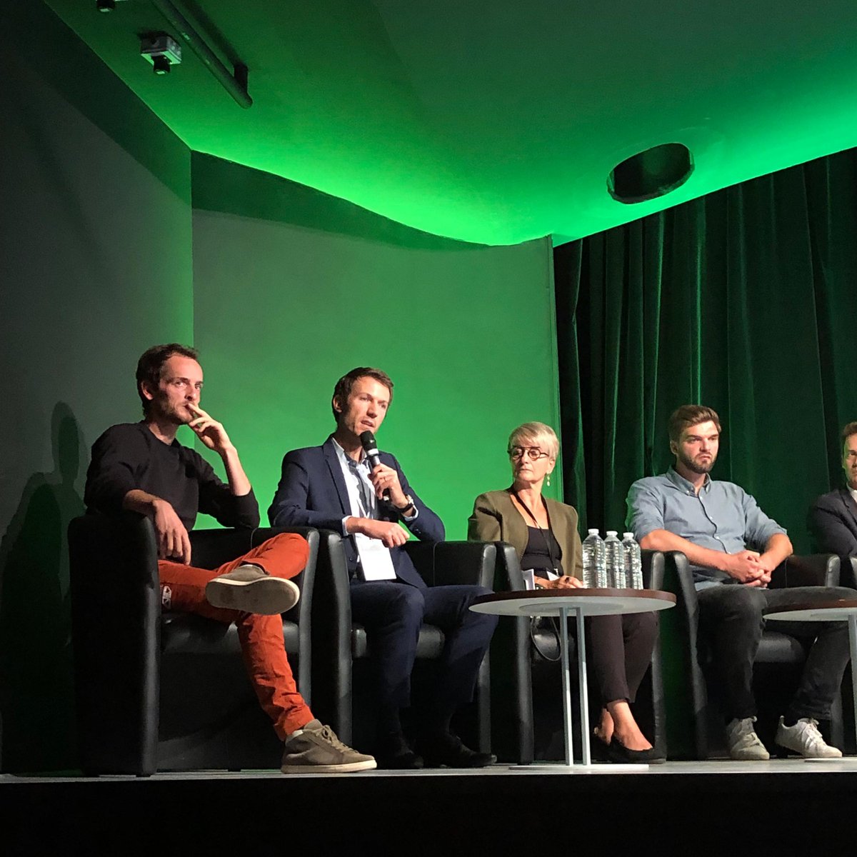 🔴 #LIVE
Pour Benoît Deneau, la #flexibilité, c’est l’avenir ! C’est une solution gagnant-gagnant :

➡️ Les consommateurs réduisent leur facture en consommant l'énergie au meilleur moment
➡️ Et cela contribue à l’équilibre du système électrique !

#JAgisAvecENGIE