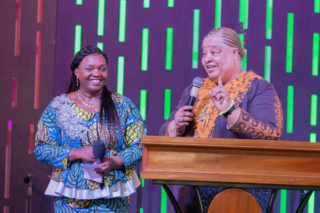 Pastor_Dorcas's tweet photo. Dr. Valerie Daniels-Carter from US shared her experience as a widow &amp; spoke of God’s power to elevate individuals, stating that He can lift a widow from one place to another and provide abundantly, for nothing is too hard for God. Bishop Kilioba shared Matt 25.

#ADignifiedFuture https://t.co/F2yhxvjrlk