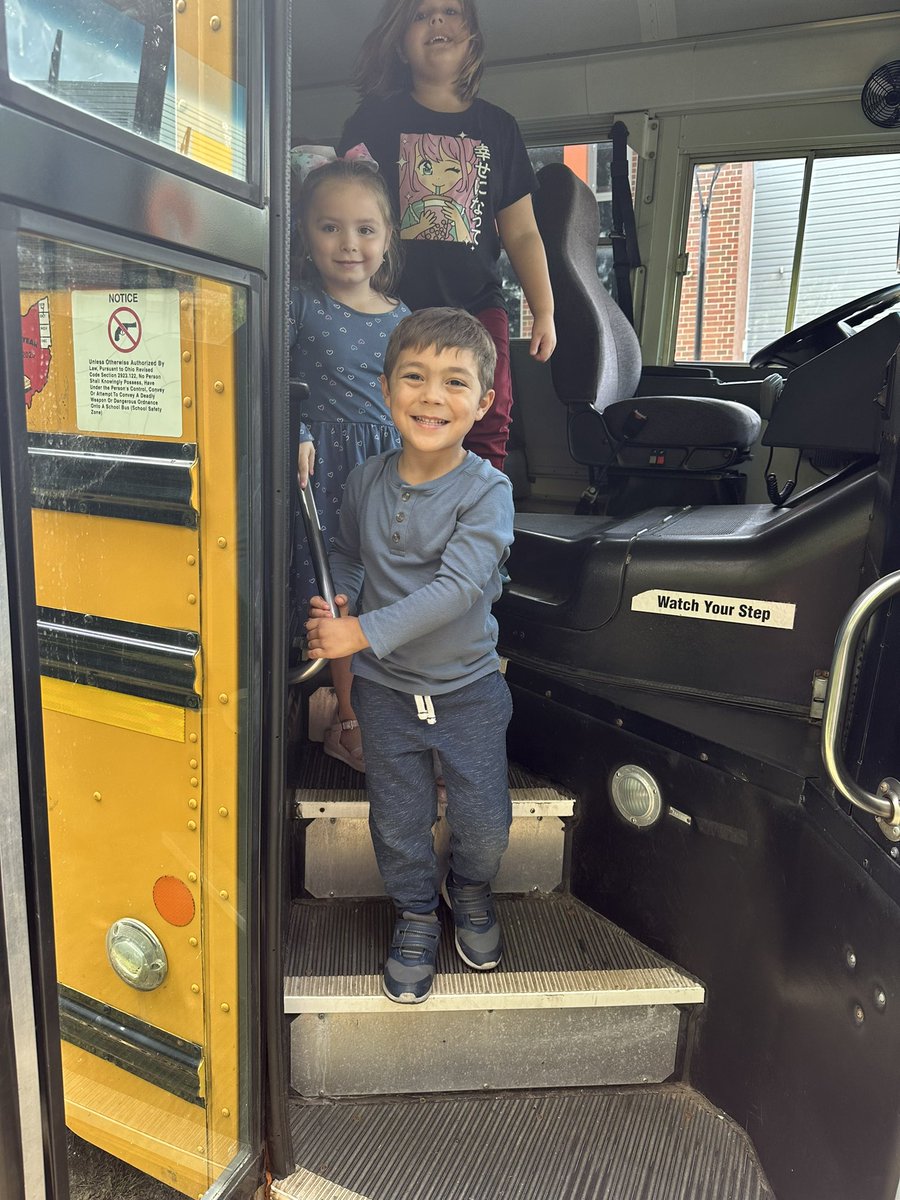 MrsTellier's tweet photo. This week in PBIS is the bus! https://t.co/8rttcQjgNA