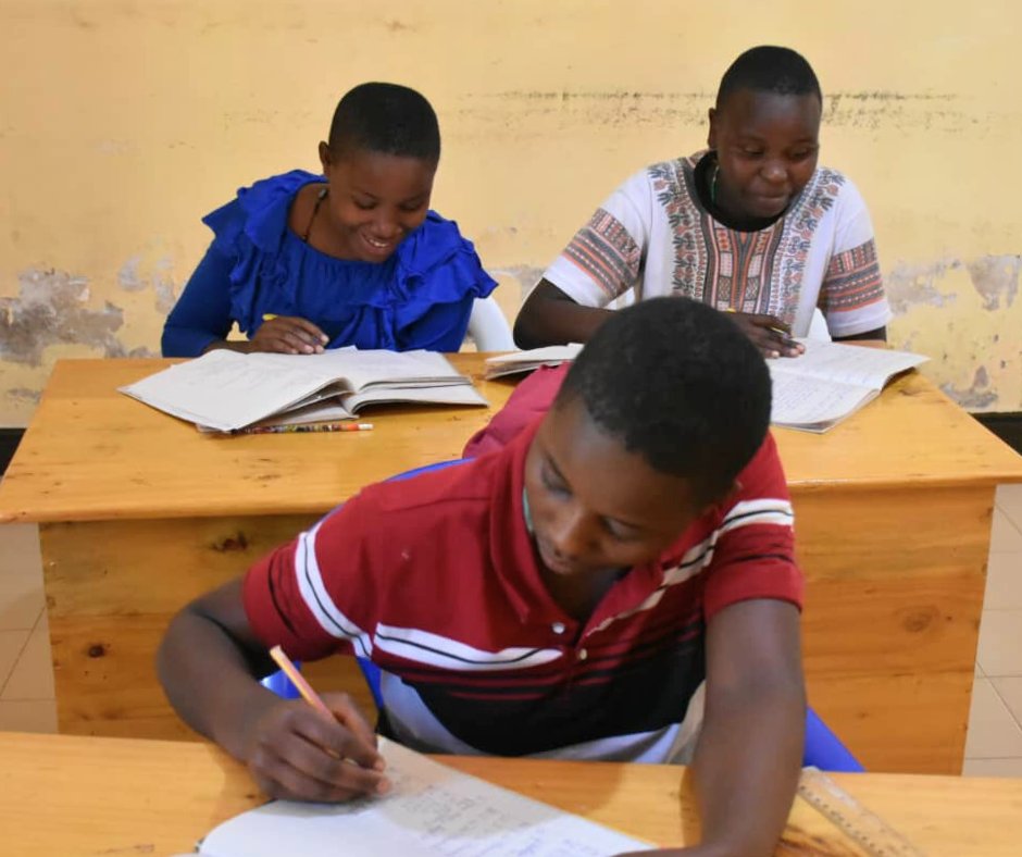 Tumaini Open School enrols up to 250 students a year, with not just young mothers attending but also fee-paying local students! However, we can enrol even more with your help! To help out, visit us at our website or globalgiving.org/projects/a-sec… #girlseducation #charity #tanzania