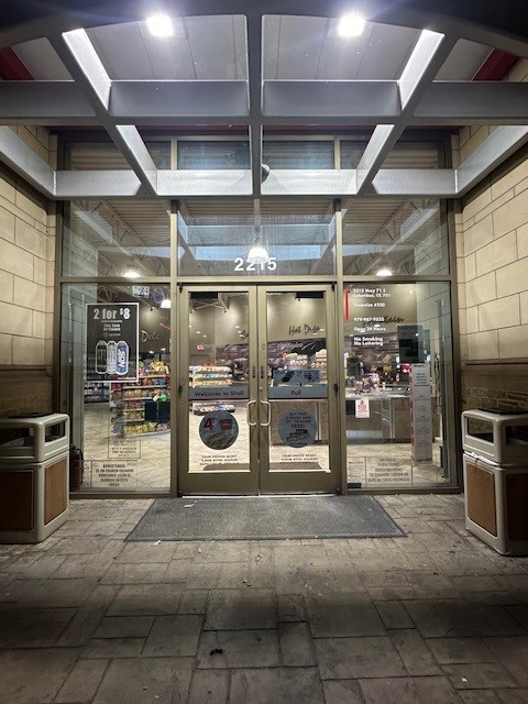 Xpandasecurity's tweet photo. Xpanda powder coated security gates are cost effective, easy &amp; quick to operate. See our web site https://t.co/2GLLC61U6t, Call 800.835.0214 or email info@xpandasecuritygates.com to discuss 
#Retail #Convenience #gasstation #security #lossprevention #assetprotection https://t.co/OnqyVM7Fn7
