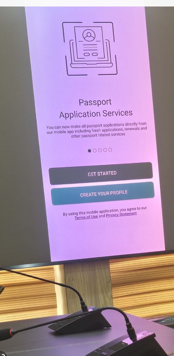 When I say Hon Olubunmi Tunji-Ojo <a href="/BTOofficial/">Olubunmi Tunji-Ojo</a> came prepared, don't doubt it. Nigerians, are you ready  to go CONTACTLESS...???