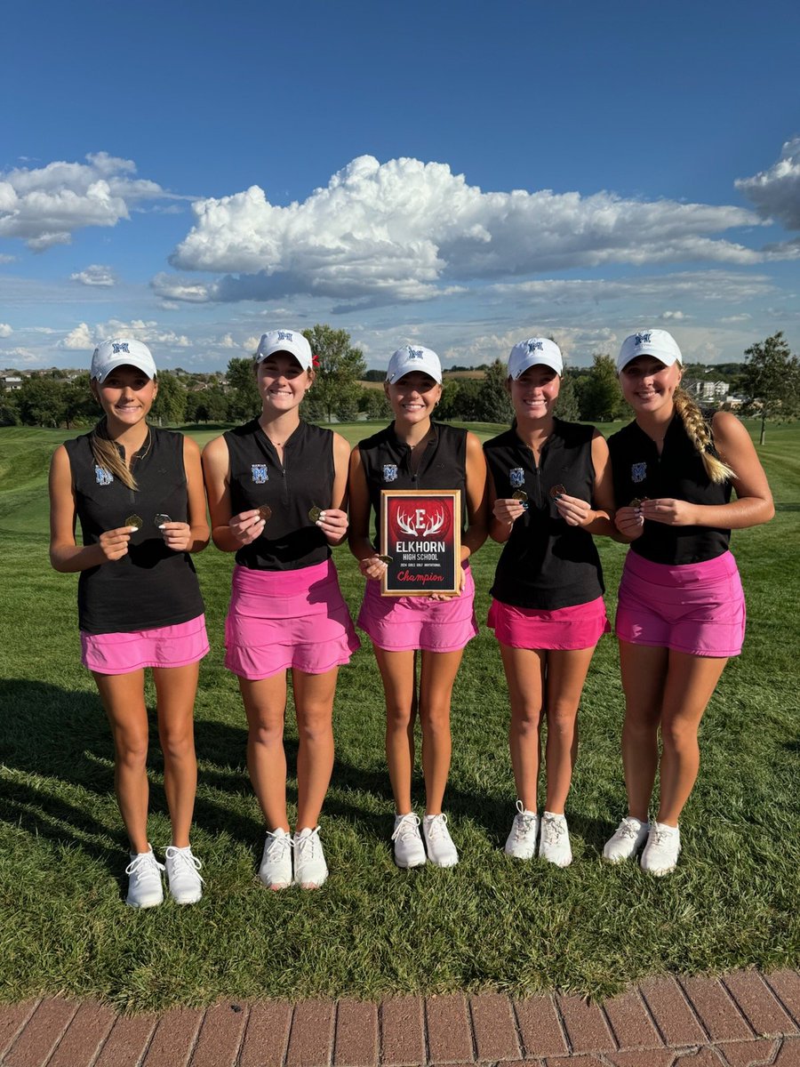 Marian Varsity golf remained undefeated with a win at Indian Creek this week.   A pair of 78s from our talented Murnan sisters led the team.  Next up is the Metro Conference Tourney!