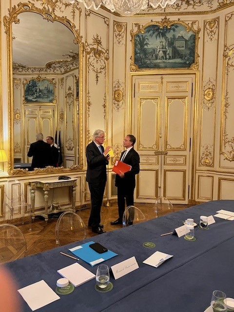 CPME (@cpmenationale) on Twitter photo Premier entretien de la #CPME <a href="/AsselinFasselin/">François Asselin</a> à Matignon avec <a href="/MichelBarnier/">Michel Barnier</a> cet après-midi
La CPME a réaffirmé son opposition à toute hausse des impôts et du coût du travail et émis des propositions pour réduire la dette publique sans fragiliser nos #TPE #PME Premier entretien de la #CPME <a href="/AsselinFasselin/">François Asselin</a> à Matignon avec <a href="/MichelBarnier/">Michel Barnier</a> cet après-midi
La CPME a réaffirmé son opposition à toute hausse des impôts et du coût du travail et émis des propositions pour réduire la dette publique sans fragiliser nos #TPE #PME