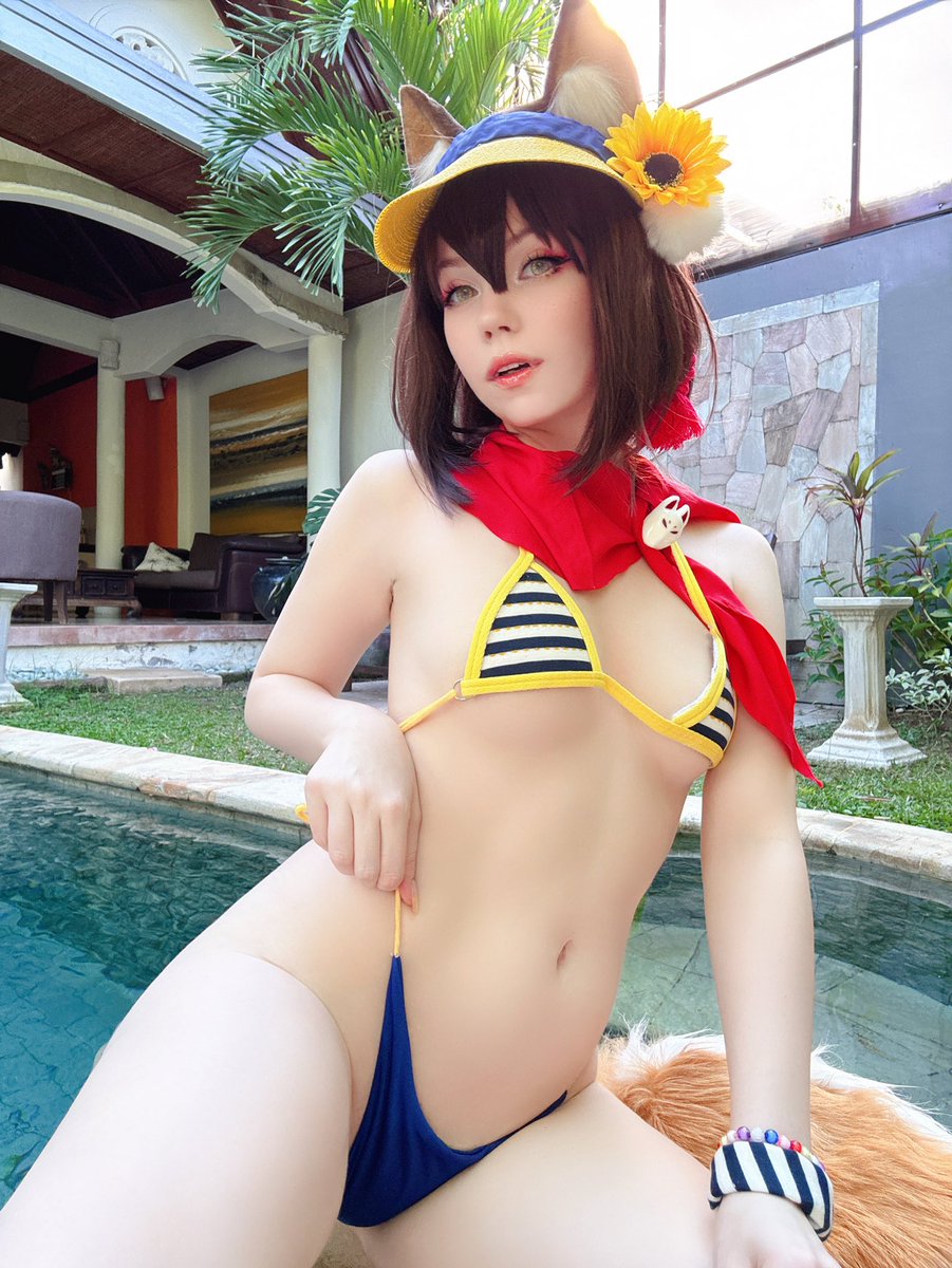 caticornplay's tweet photo. Choose best cosplay 1,2,3 or 4? https://t.co/Qv4Bn5okX0