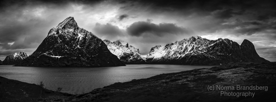 Norwegian Lofoten Islands Moltind Panorama prints and more here:

FREE SHIPPING US &amp; CANANA

pixels.com/featured/molti…

#norway #lofoten #landscape #landscapephotography #arctic #photography  #photography #fineartphotography #BuyIntoArt  #ArtMatters #artistonmastodon #AYearForArt