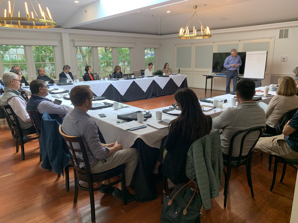 AerodDr's tweet image. Having spent many years in academia, I still love the science dialogues between specialists. @BostonChildrens and #translationalresearchprogram #TRP make this possible. My advice to trainees? Be a field changer. Use your skills to make care better. #sciencerocks #WomeninMedicine