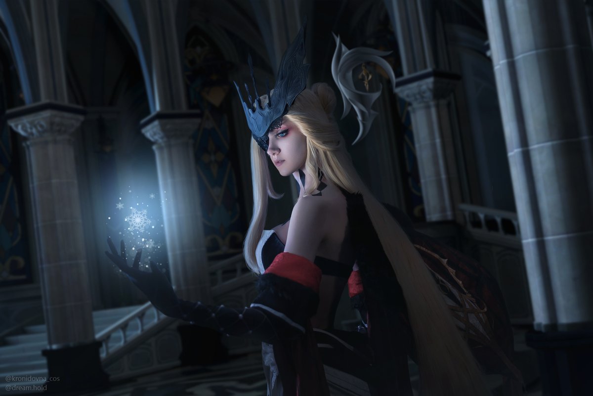 Пост косплея на Прекрасную Синьору
.
Game - Genshin Impact
Character - Signora
.
Photo &amp; 3d edite - DreamHold