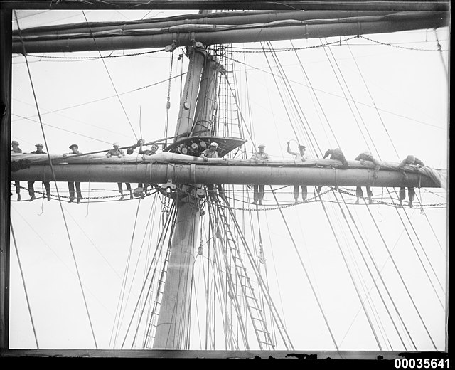 This awesome Thursday throwback gives a new appreciation to the words 'men at work'. This photo was taken around 1926 and depicts sailors hard at it aboard the GUSTAV, a four masted steel German barque.