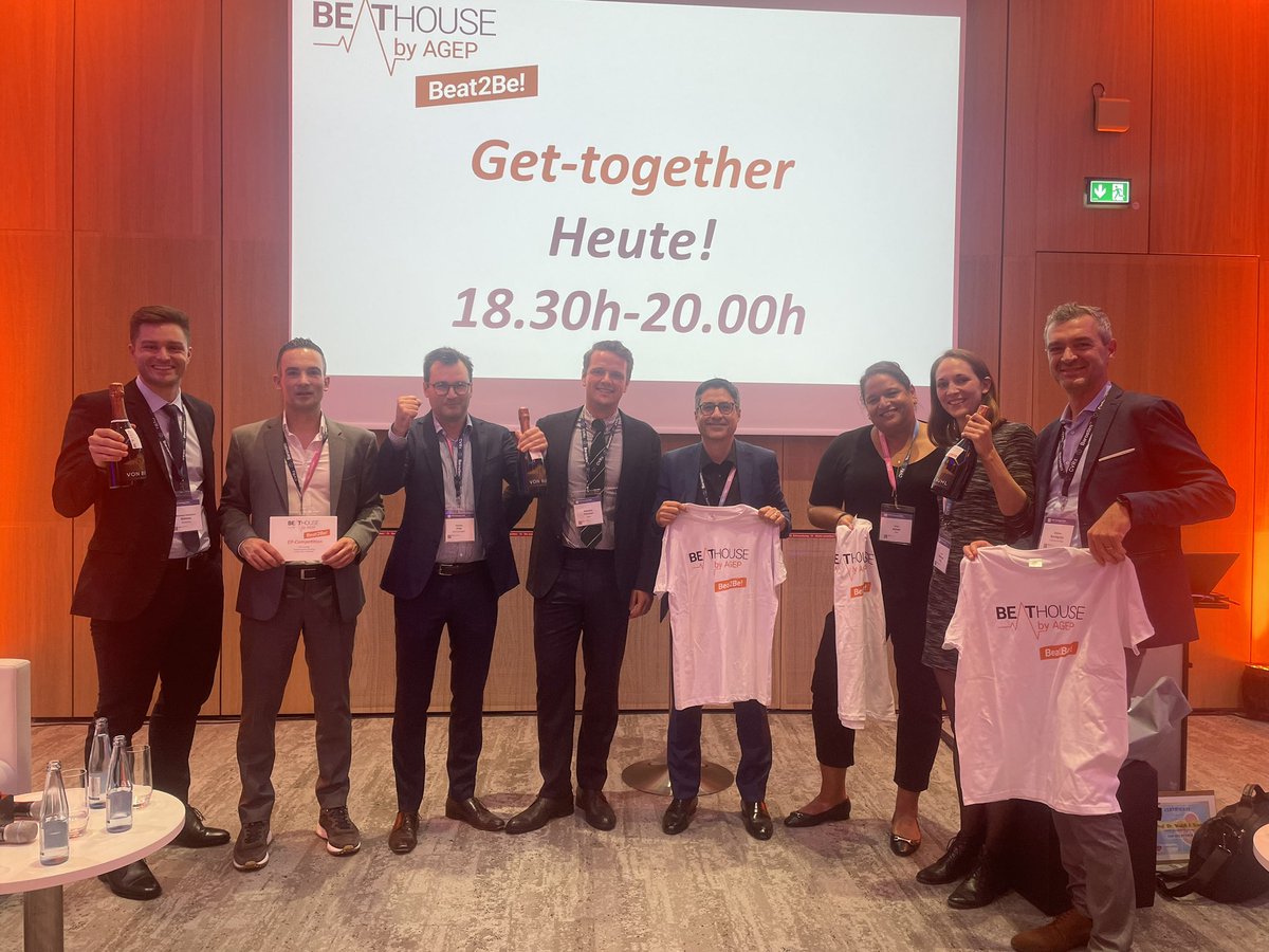 <a href="/AndreasRillig/">Andreas Rillig</a> Siegerehrung - congrats to the YoungEP team 🍾🏆🏅

<a href="/YoungDgk/">Young DGK</a> <a href="/AGEP_DGK/">AGEP</a>