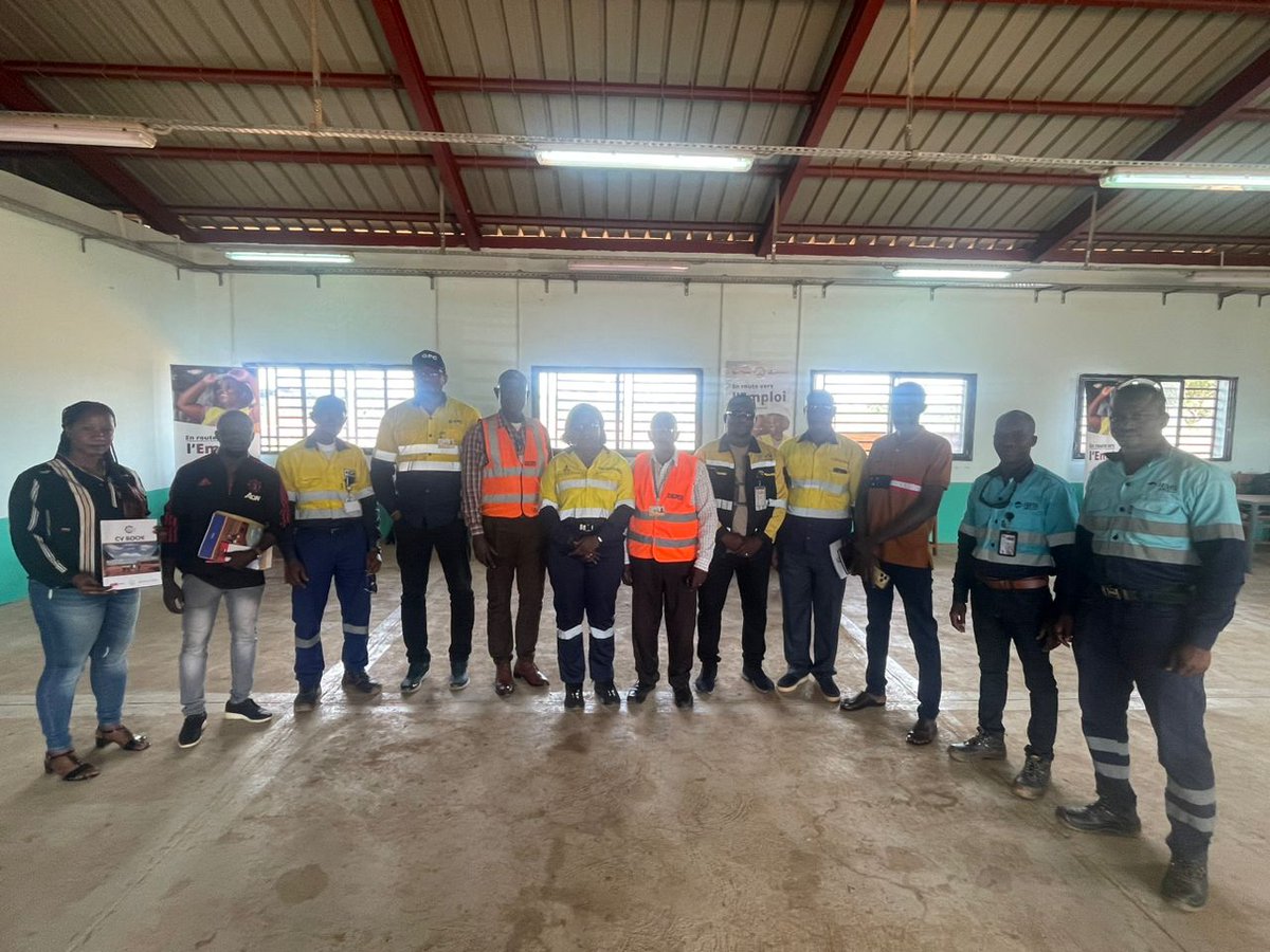 Les apprenants du CFP Beyla ont eu ce jeudi l'opportunité de s’entretenir avec nos recruteurs et ceux de ses sous-traitants pour en apprendre davantage sur les profils recherchés dans le cadre des travaux de construction du projet Simandou. Ils ont également pu présenter au cours