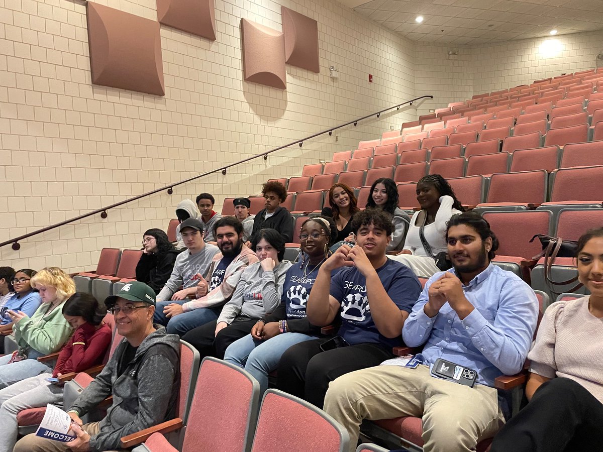 Mrs Diaz (Westfall) tweet media