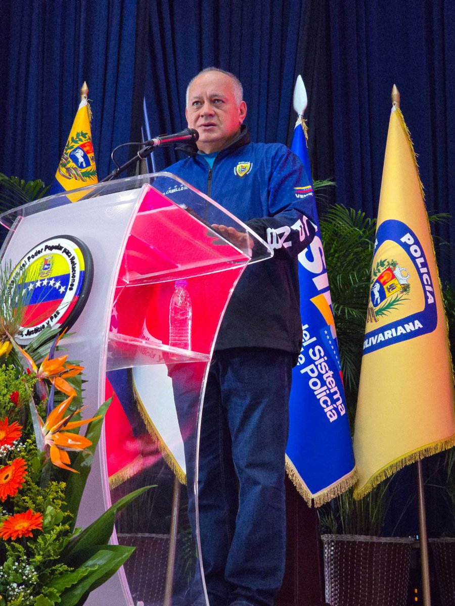 #MásAmenazasMásRevolución | Así transcurre el "Foro Golpe Mediático Empresarial Continuado” desde el Teatro de la Academia de la Guardia Nacional Bolivariana con la participación del Ministro Diosdado Cabello (<a href="/dcabellor/">Diosdado Cabello R</a>) 

#26Sep