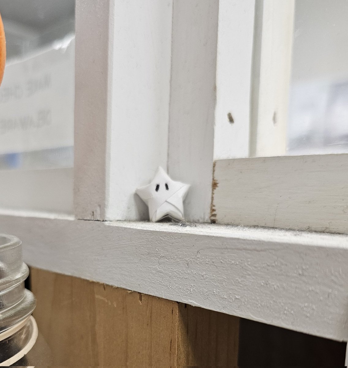 I've been making little super Mario stars and leaving them around the office haha see if ppl find em lol