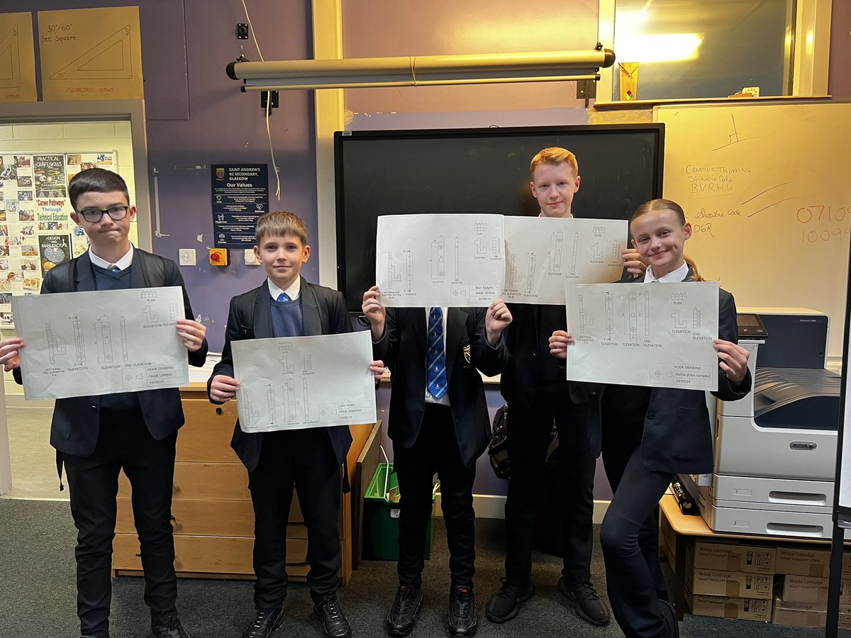 Miss Hughes 👩🏽‍🏫 tweet media