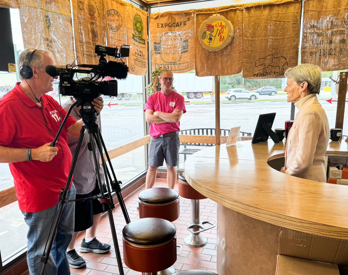 FtFindlayCoffee's tweet photo. Exciting day for our Fort Findlay Coffee for the Cure team! We had the pleasure of being interviewed by WTOL 11! 

#coffeeforthecure #WTOL11 #raceforthecure #susangkomen #fortfindlay #fortfindlaycoffee #fortfindlaydoughnuts #findlayohio https://t.co/h1Xs8vyfGD