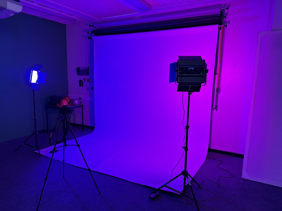 RawCreativity's tweet image. Are you ready to Strike a Pose? Come and visit us in our Studio in F14 @RawlinsAcademy, choose your lighting and props, then share you photos with us #RawlinsStrikeaPose