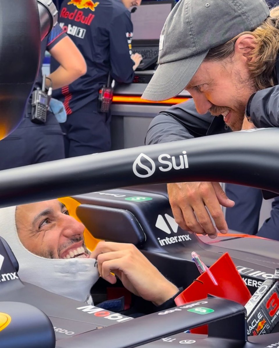 F1ToRuleThemAll's tweet photo. it will be okay https://t.co/lbj0P6JGAf