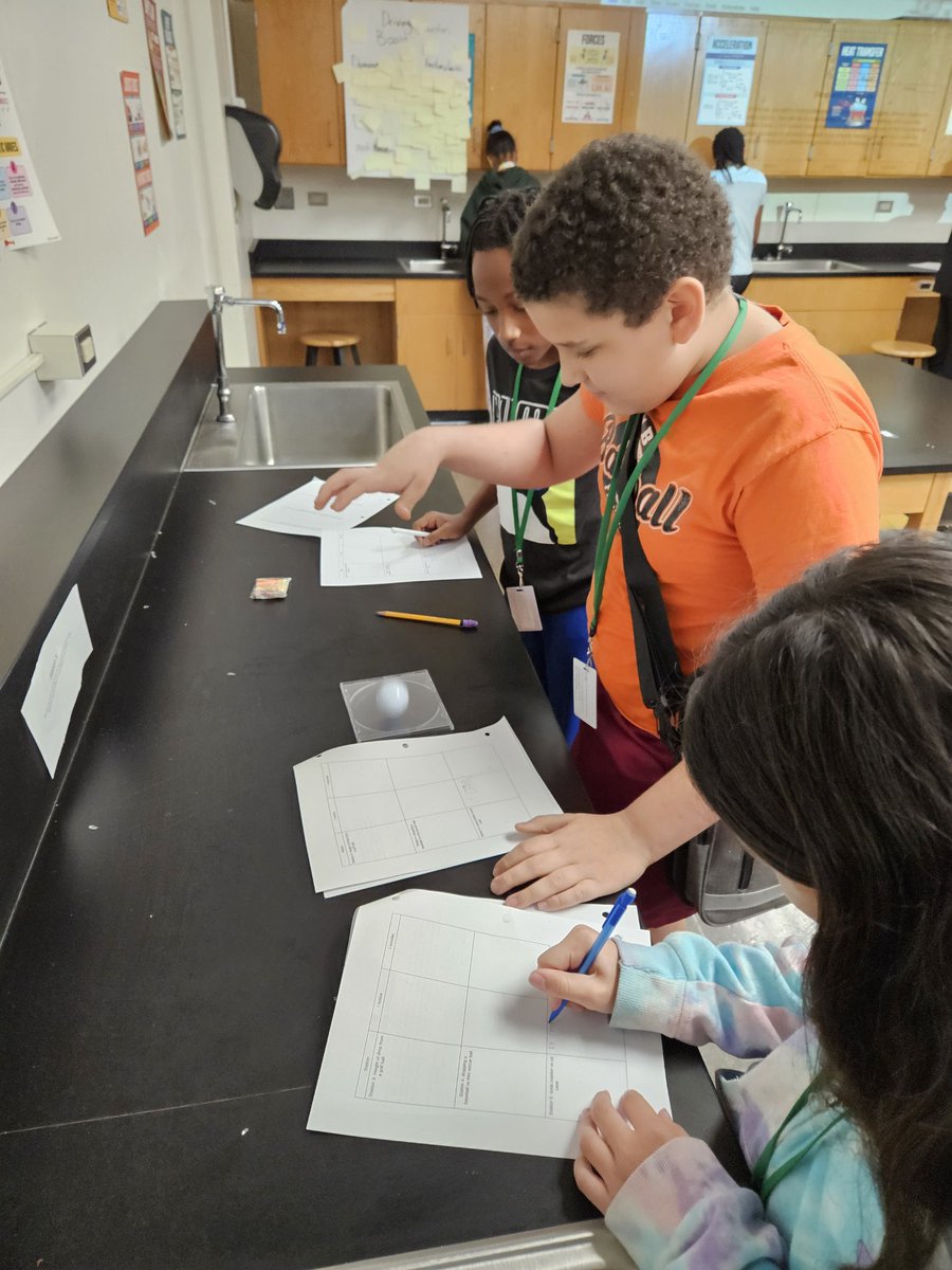 Wehrmann124's tweet photo. Students in science with Mr. McNicholas test different factors that affect vertical collisions by using golf balls, tennis balls, baseballs, and soccer balls. #BeEvergreen #CMSsuccess @OpenSciEd https://t.co/4DiXzuSI2h