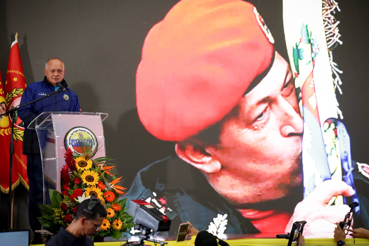 Con el Mazo Dando tweet media