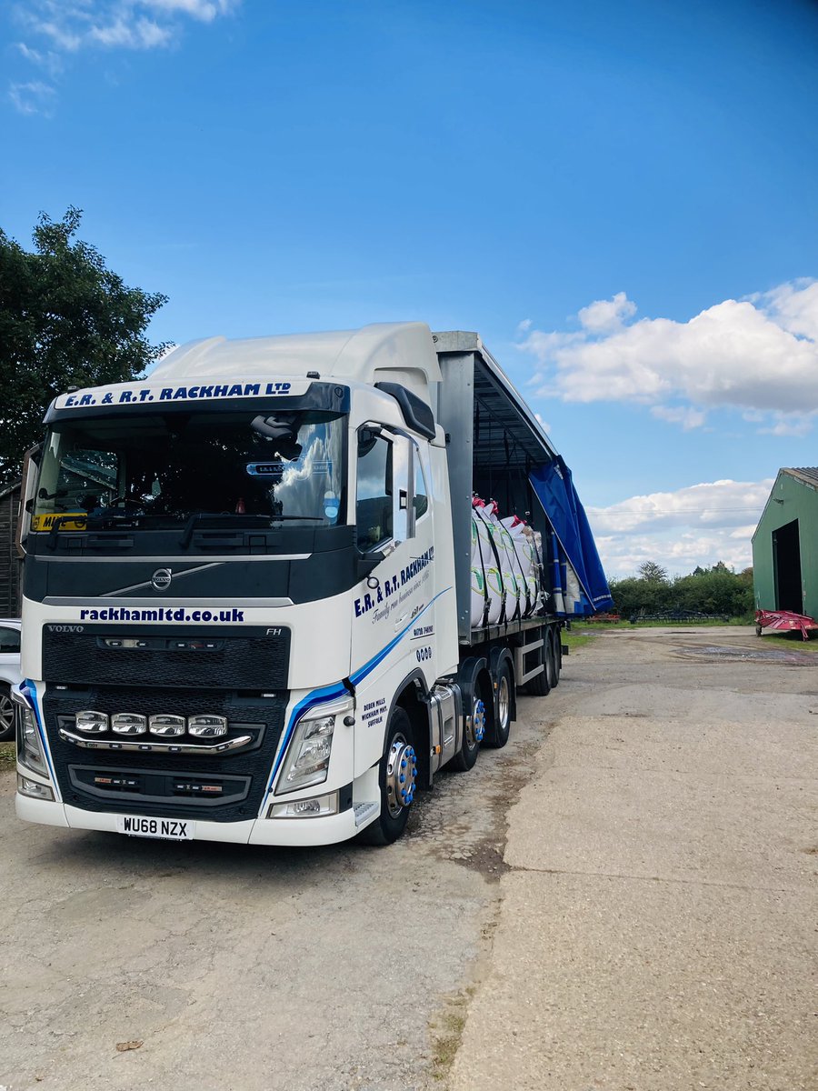DebenMills's tweet photo. A few snaps from the past week or so 📸
#rackhamsforservice
#familyrunbusiness
#139years
#agricultural
#horticultural
#animalfeeds
#solidfuels https://t.co/gdu7tXp0iu
