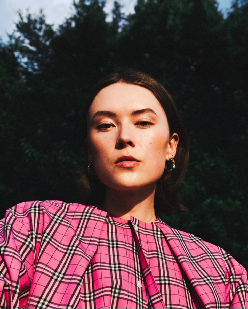 “[Creating this album] was one of the first times I was like, ‘I’m proud of this.’ I always felt like I was never doing it. It was never exactly right." - Sabrina Song in our Fall 2024 issue. 💗

Read more of our chat with <a href="/sab_song/">sabrina song</a> here: issuu.com/localwolves/do…