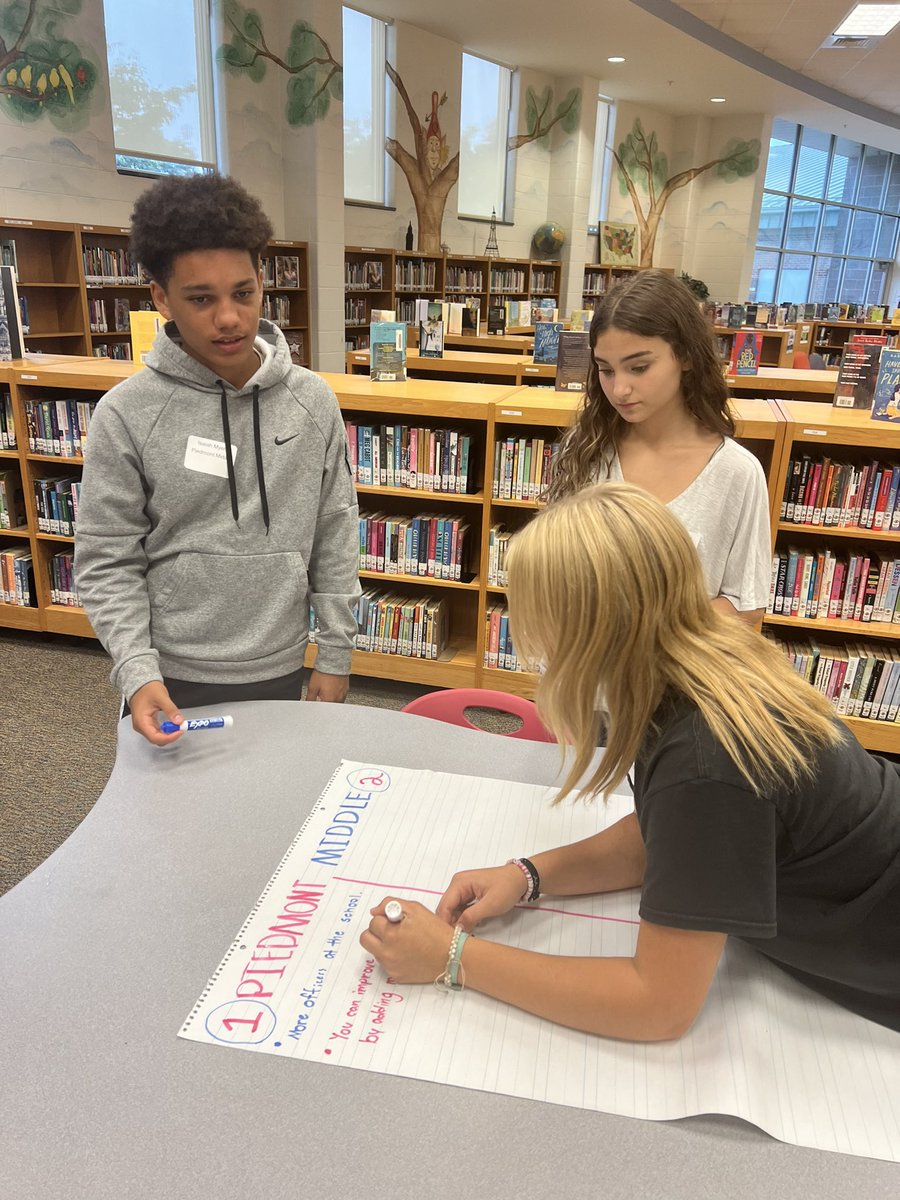 AGHoulihan's tweet image. Our 1st @UCPSNC Middle School Advisory Council Meeting was phenomenal today! Thank you to these awesome student leaders who engaged in a great discussion about all things safety across #TeamUCPS! #BeTheBest @UMatterinUCPS 👏💯