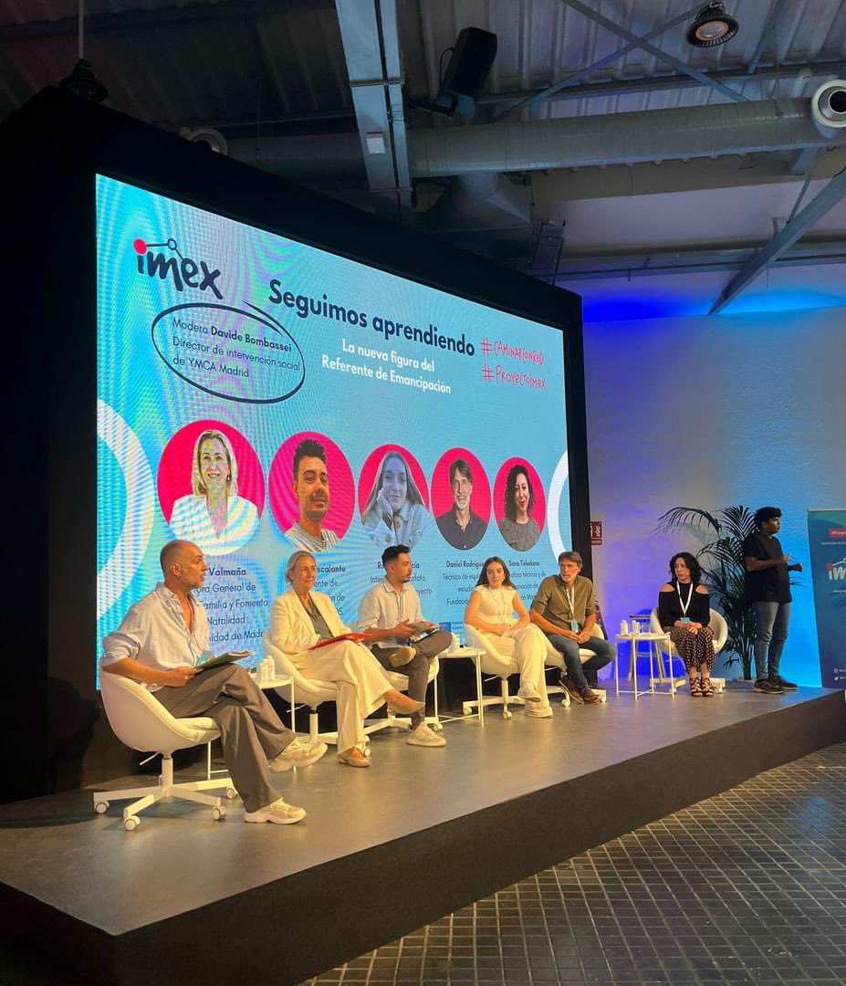 adsisvalladolid's tweet image. En la jornada de resultados del #ProyectoImex. La emancipación es un proceso lleno de desafíos, pero con el apoyo adecuado, las personas jóvenes extuteladas pueden superar estas barreras,  construir un futuro sólido y avanzar hacía su éxito en la vida adulta.