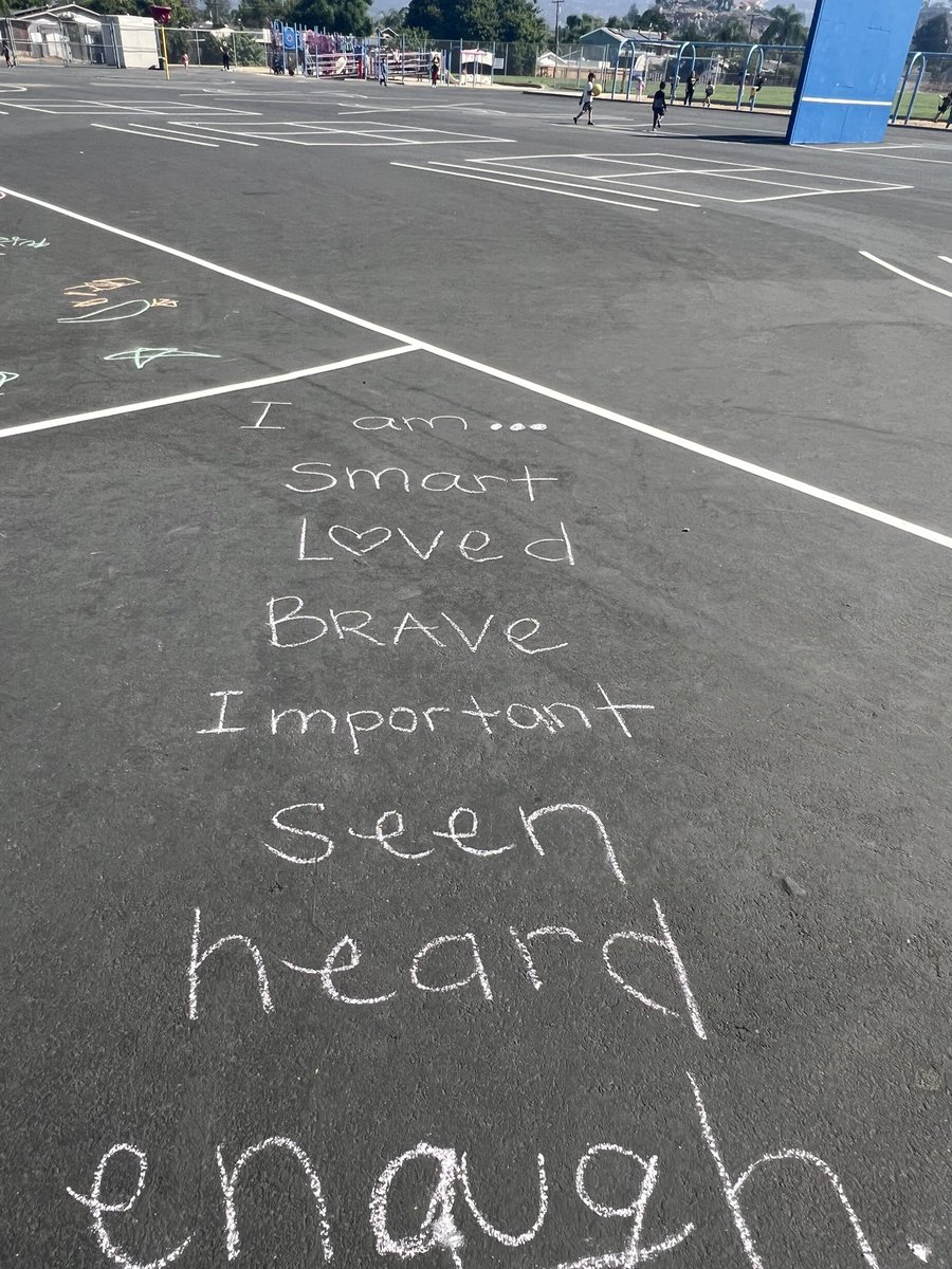 DiannaSorahan's tweet photo. We are having a blast during #YouBelongWeek! We started our week with words of affirmation and yesterday we shared that our differences ARE our Superpowers🦸🏻♀️🦸🏽♂️💪🏼🐾 https://t.co/zkq68oZtnt