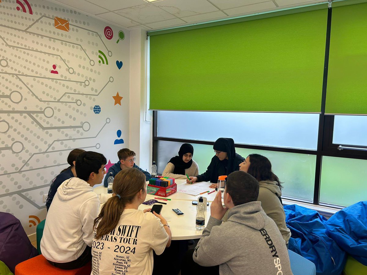 Kimberley Hunter - Community Worker tweet media