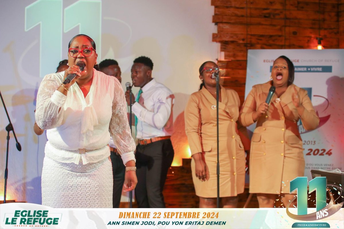 Barbaracassa's tweet image. Son w favè pou mwen 
Pou mwen adore W 🙌🏾
#pwomèspam