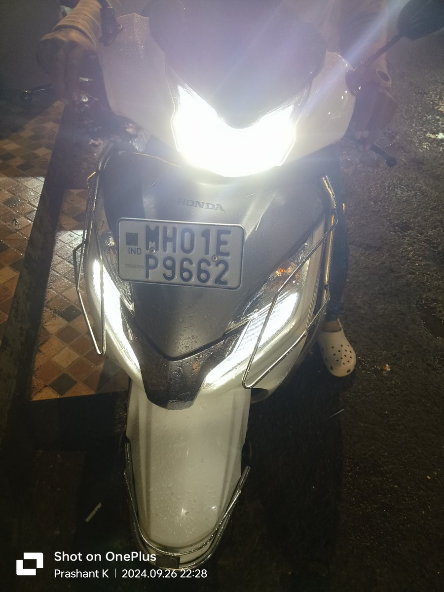 PrashantJK9's tweet photo. @MTPHereToHelp  Illegal parking at charkop kandivali west, sector 4, Mumbai. https://t.co/IXSP4D1z6X