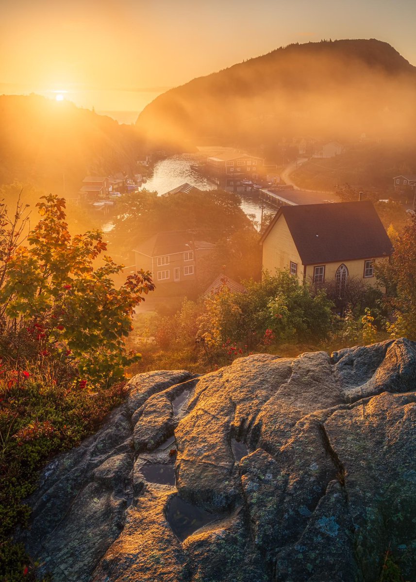 Last year I got to experience this amazing fall morning at Quidi Vidi Village Newfoundland as the mist rolled in just as the sun was rising over the hills. Looking forward to more experiences like this soon!

*My 2025 Calendar Scenes of Newfoundland is now available*