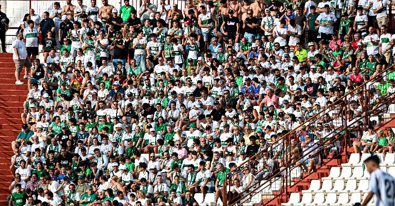 elchecf's tweet photo. 🥹 Más de 4⃣0⃣0⃣ franjiverdes animarán al Elche CF en 𝐋𝐚 𝐑𝐨𝐬𝐚𝐥𝐞𝐝𝐚

🚍 ¡3⃣ autobuses completos con @FPElx y @Grada1923!

💚 ¡𝐈𝐍𝐂𝐎𝐍𝐃𝐈𝐂𝐈𝐎𝐍𝐀𝐋𝐄𝐒!

#MálagaElche | #MuchoElche