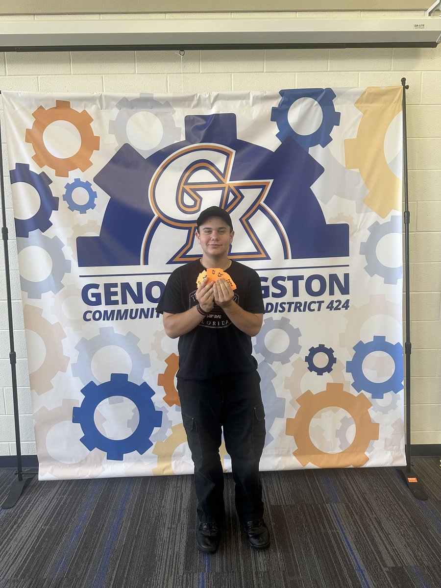 Be like EJ and redeem your Cogs Bucks during the lunches this Friday! #GKCogs