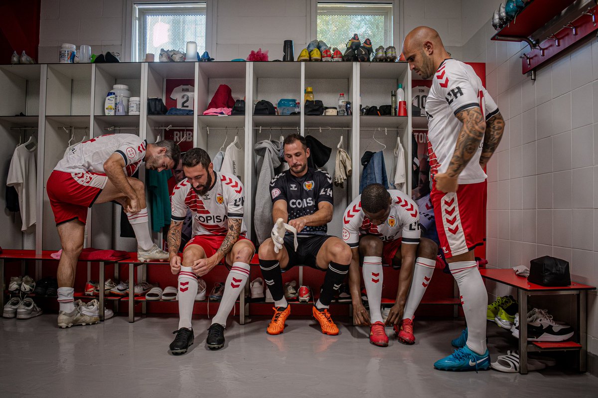 ©️ Us presentem el capitans del #CELH2524

🧤 Adrià Aliaga
💥 Ton Alcover
🪖 Steve Aldo One
🍬 Víctor Álvarez
🔨 Ramón Marimón