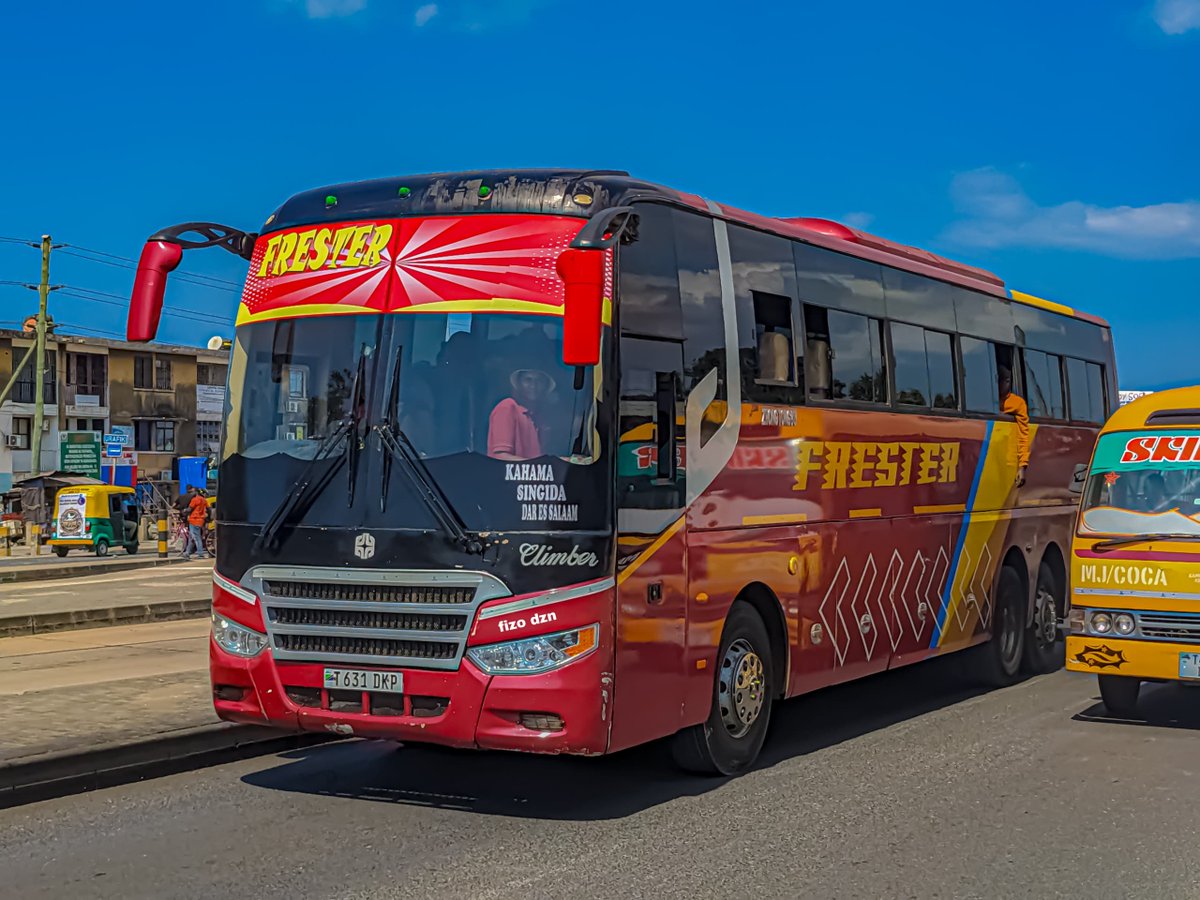 TBoundBuses's tweet photo. #Frester
Kahama Dar
Saa 12 asubuhi 
@FizoDzn 📸 https://t.co/HtJMHxbirc