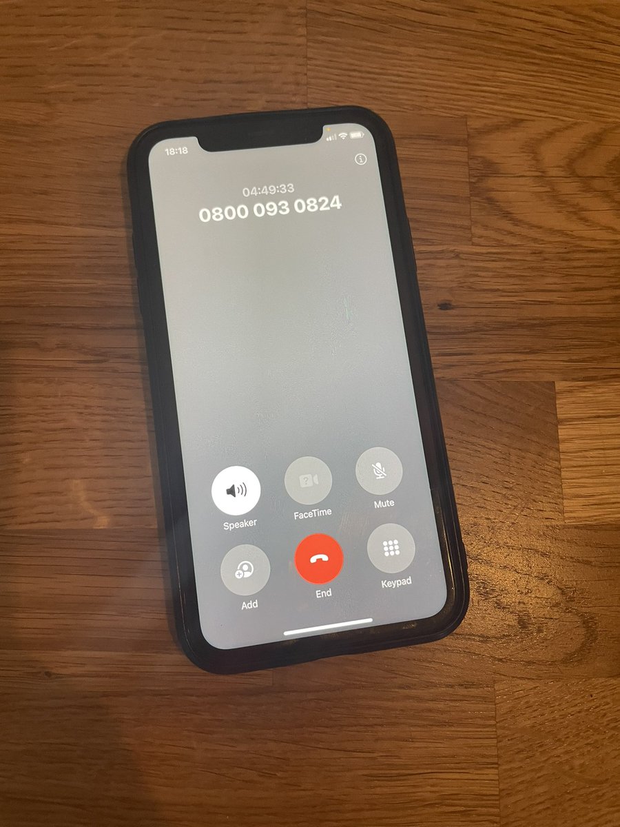 leasmithwalters's tweet photo. @wembleystadium @coldplay 
#accessibleticketline 
I have spent 9hrs trying to get through to Wembley stadium’s accessible ticket line. After being cut off twice I have now been on hold this time for nearly 5hrs! Doesn’t anyone actually answer the phone. So disappointed🥲 https://t.co/4J8FSoGqby