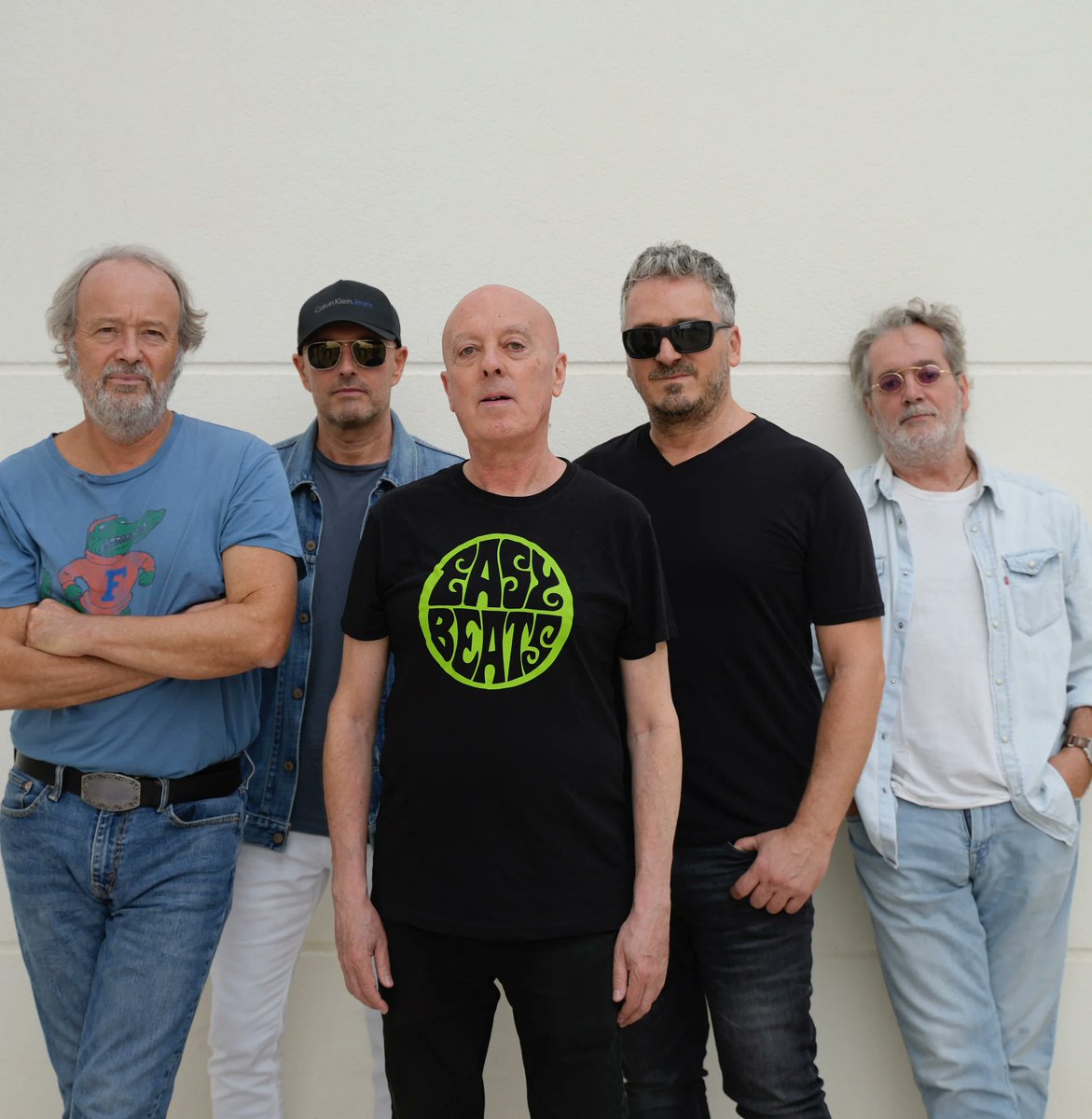 Després de 26 anys, ExCrocodiles torna amb el nou EP "The Orange Album". Disponible el 29 de setembre. Estigues atent a les novetats! #ExCrocodiles 
uepmallorca.app/excrocodiles-a…