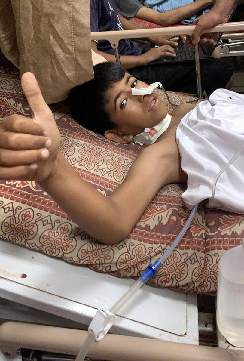 de_aa21's tweet photo. Please don’t just scroll past‼️
My nephew Kareem has been boombed and all of his abdomen was torn apart,he is fighting for his life.Kareem like any child deserves a life,I’m trying to evacuate him before too late!
He needs to get a surgery done ASAP! 🙏
https://t.co/aisSt1tpV0 https://t.co/szLfagizYb