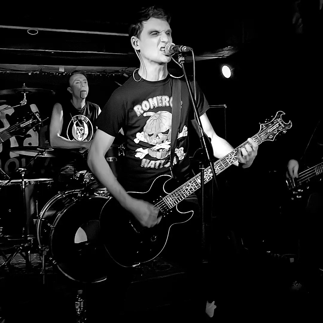ChaneysEng's tweet photo. Friday the 13th at Fish Fabrique

#chaneys #horrorpunk #horror #punk #HorrorArt #goth #horrormusic #gothmusic https://t.co/TC7nD0OTWL
