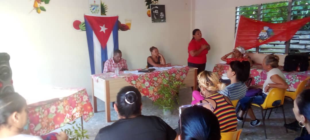 Rinde cuentas de su gestión el delegado de la circunscripción No.3 Alexeis Serrano Cribe , excelente intercambio con sus electores .
#TercerFrente
#SantiagodeCuba.
#emisoratriplem
#HacemosCuba
#SomosContinuidad
#TercerFrente
#SantiagodeCuba