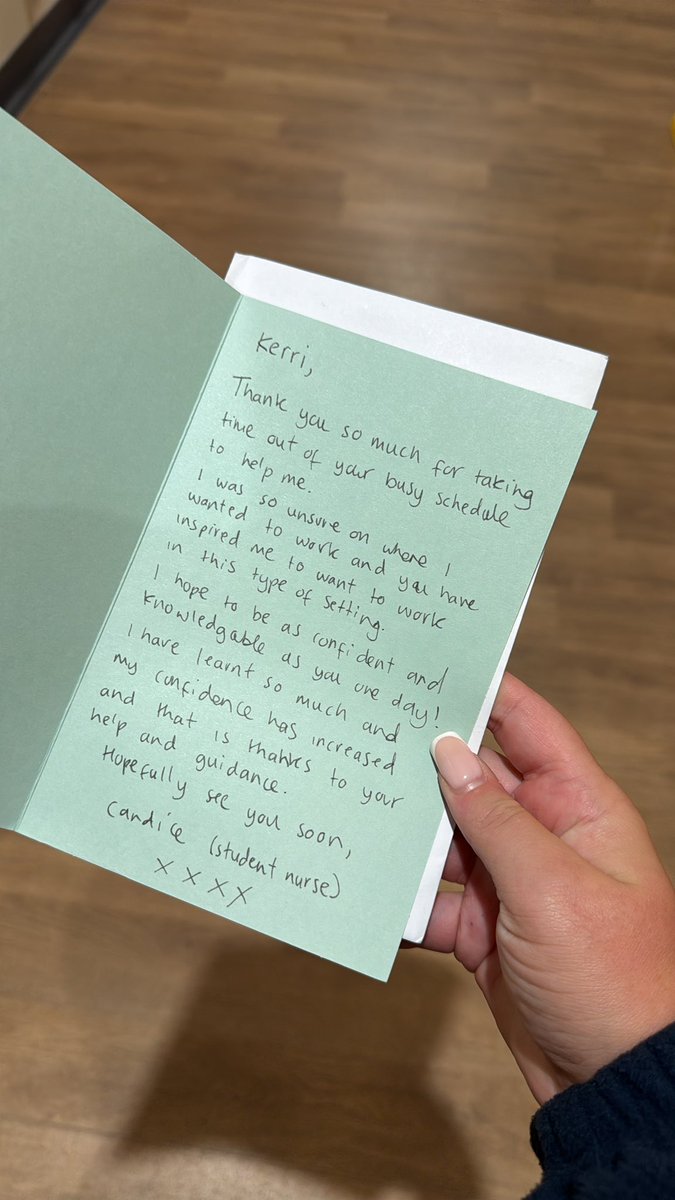_kerrilowe's tweet photo. Such kind works from my recent student nurse &amp; also lovely to have been nominated for inspiring team member of the year by one of my previous student nurses ❤️ @GMMH_NHS @NicolaR95452877 @chloe_croston https://t.co/qHqcHSZF1g