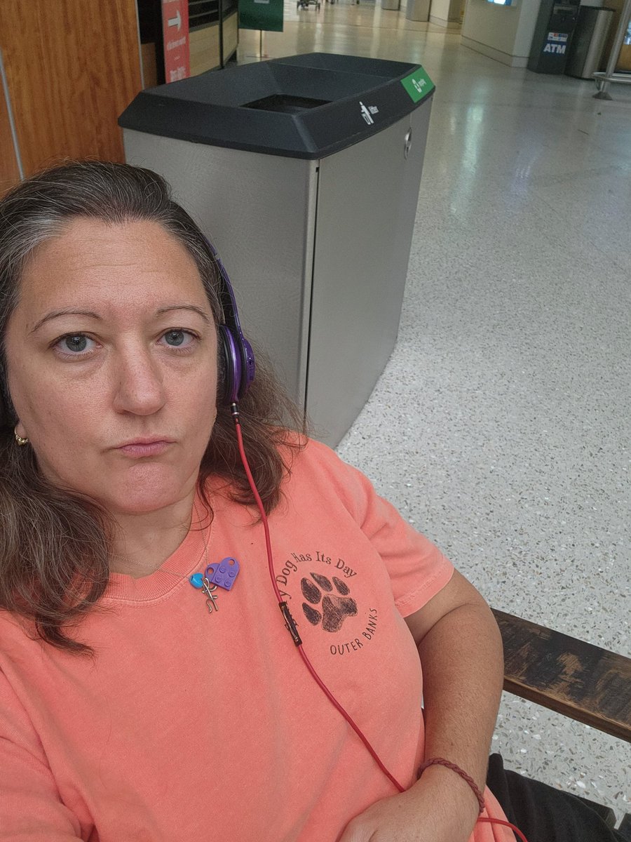 Here and ready to learn, hang out and connect with all of you!!! Just waiting on the great Deb Friedman!!
