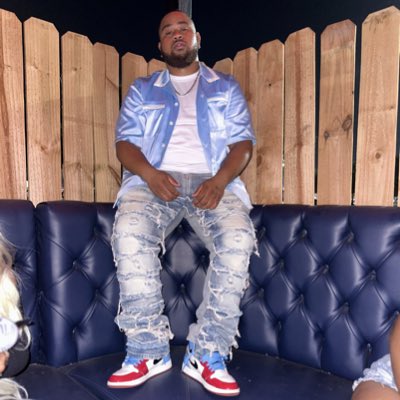 _neauxlimit's tweet photo. #NewProfilePic https://t.co/VUxiQEhJwf