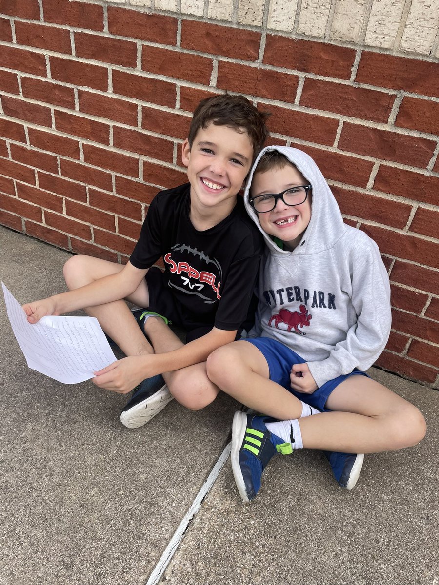 Ms. Manning tweet media