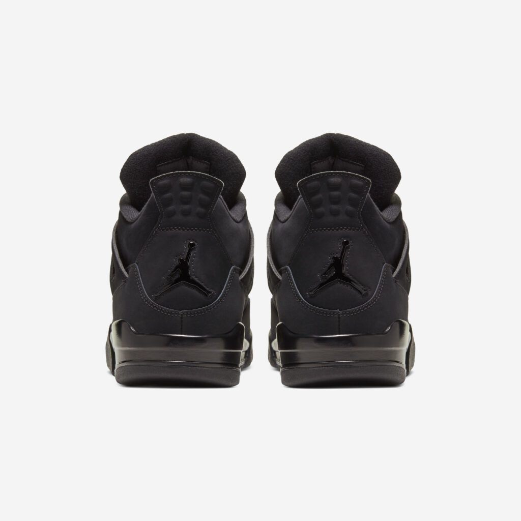JustFreshKicks's tweet photo. The Air Jordan 4 "Black Cat" is set to return in 2025 🐈‍⬛ https://t.co/UNOg0ktswU https://t.co/AvI0BxHd04