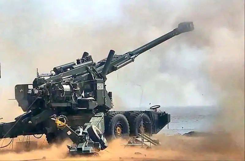 #Armenia will raise its 2025 defense budget to $1.7 billion, a 20% increase from 2024. The Ministry of Internal Affairs gets $270 million (+15%), and the Ministry of High-Tech Industry sees a 90% boost to $122 million, while defense tech development stays the same at $15 million.
