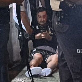 +günaydınnnnn (09:37)

-kusura bakma ya kötü bir gün geçirdim bakamadım(22:49)

+anlatmak istersen dinlerimmm(22:49)